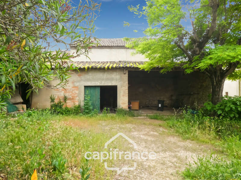 Maison à SAINT-GENIES-DE-COMOLAS