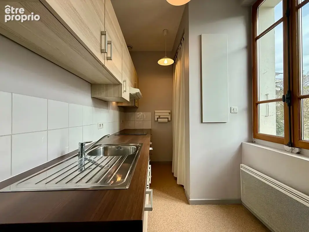Annecy Centre, T2 avec balcon et terrasse. - photo 5