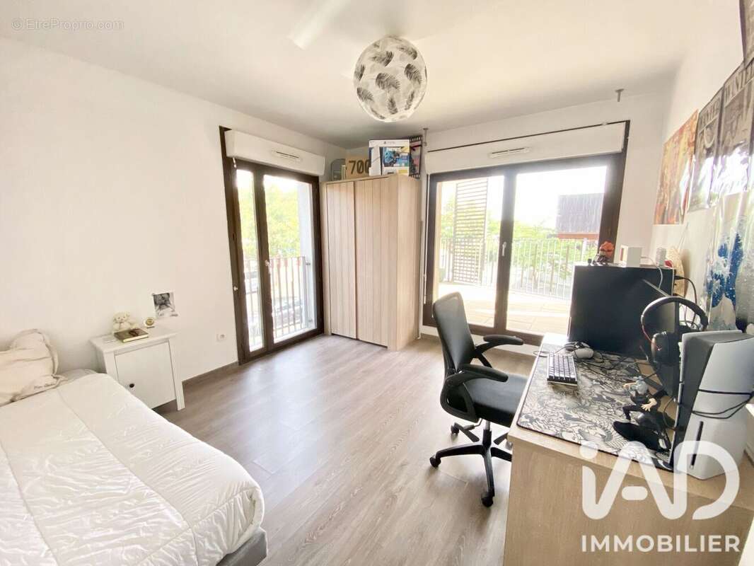 Photo 9 - Appartement à LES PAVILLONS-SOUS-BOIS