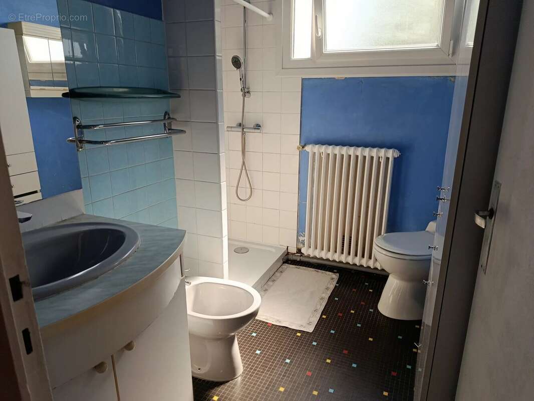 Maison à LA CHAPELLE-LAUNAY