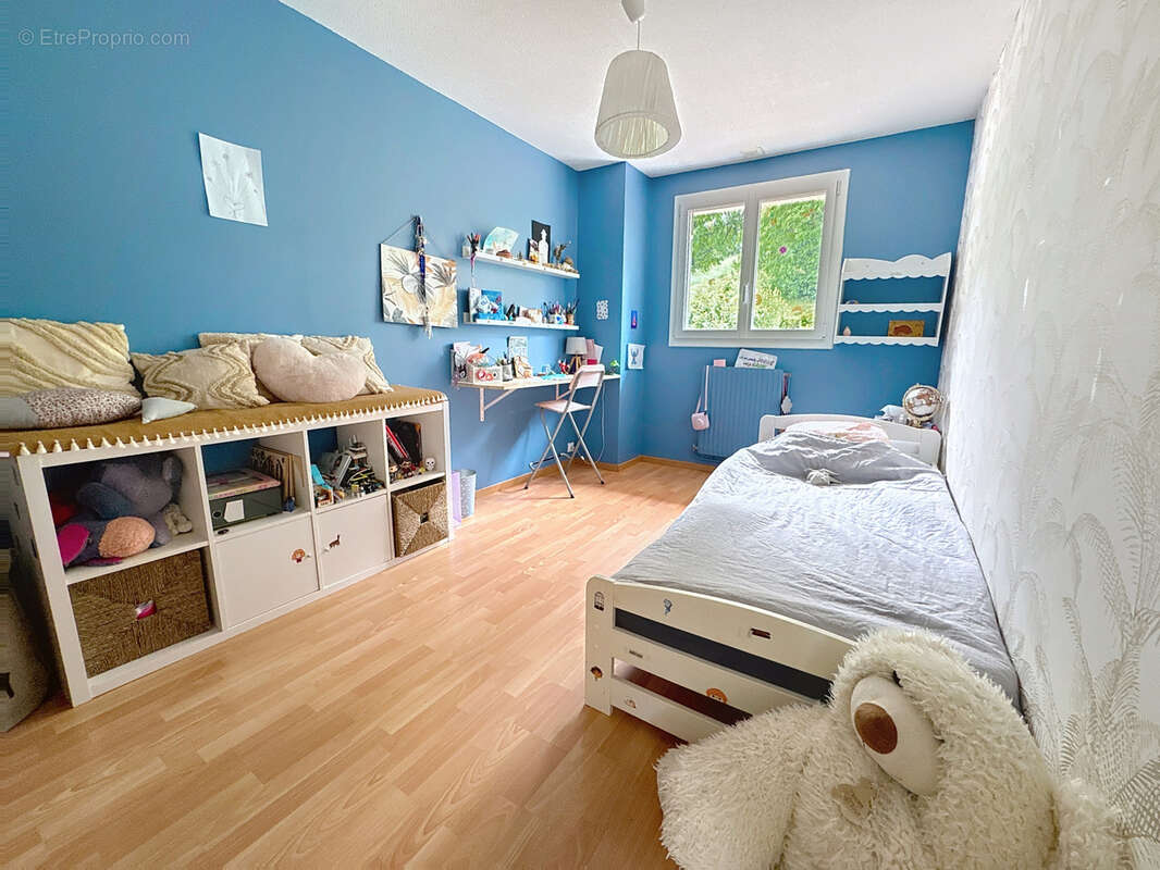 Maison à SAINT-GENIS-LAVAL