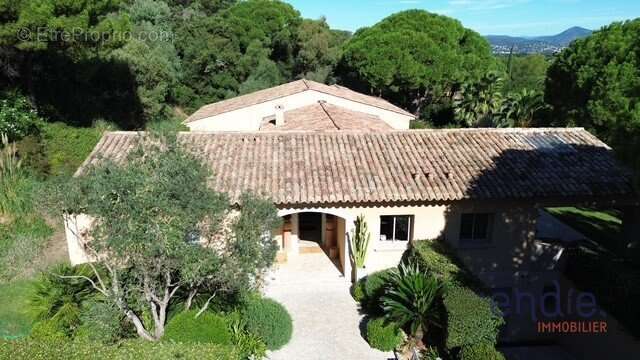 Maison à RAMATUELLE