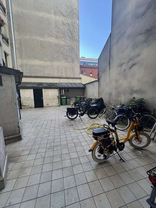 Appartement à PARIS-20E