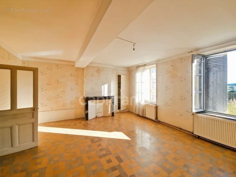 Maison à ALLEREY-SUR-SAONE