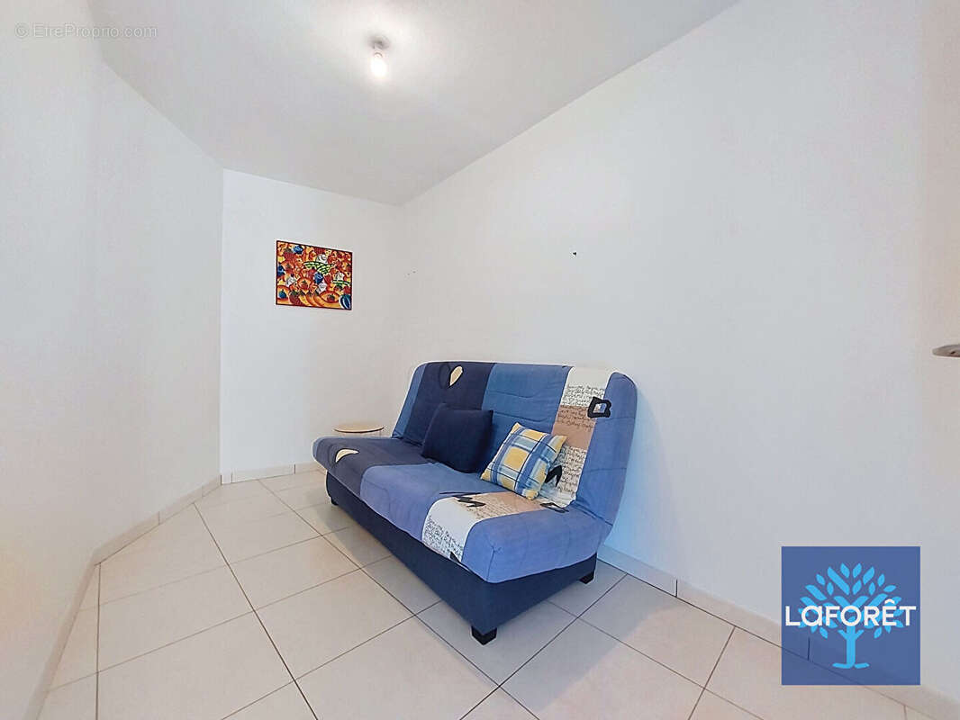 Maison en pierre 130 m² Centre bourg de Saint-Germain-de-Prinçay - photo 8
