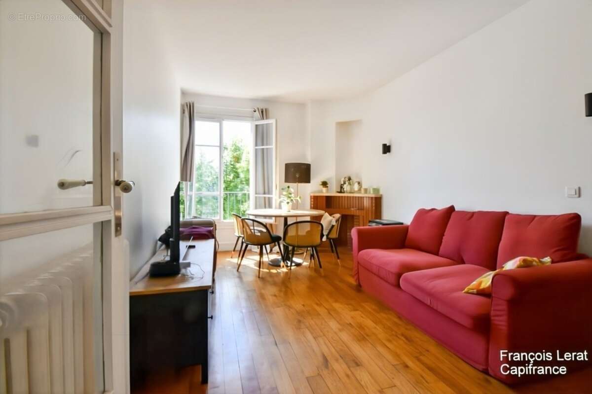Appartement à vendre rénové 2 pièces ENGHIEN LES BAINS (95) - 45,94 m2 - Proche de la Gare de la barre d'Ormosson - 239 000 € ho - photo 3