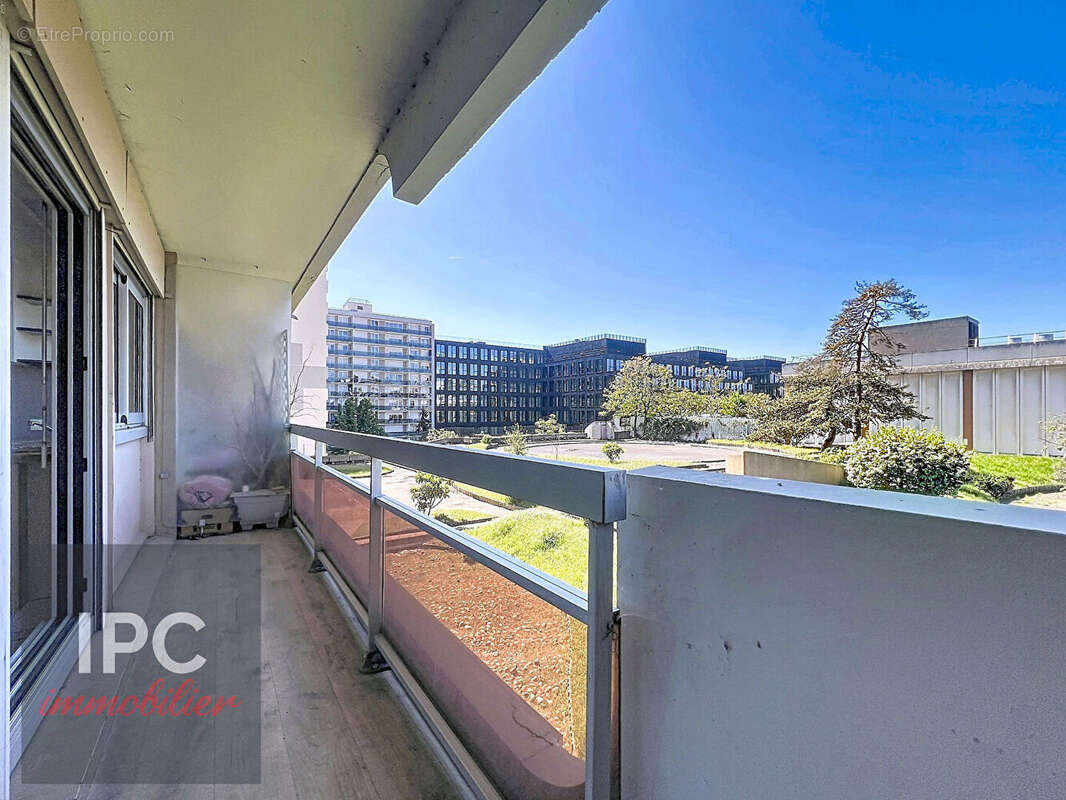 Appartement à CLICHY