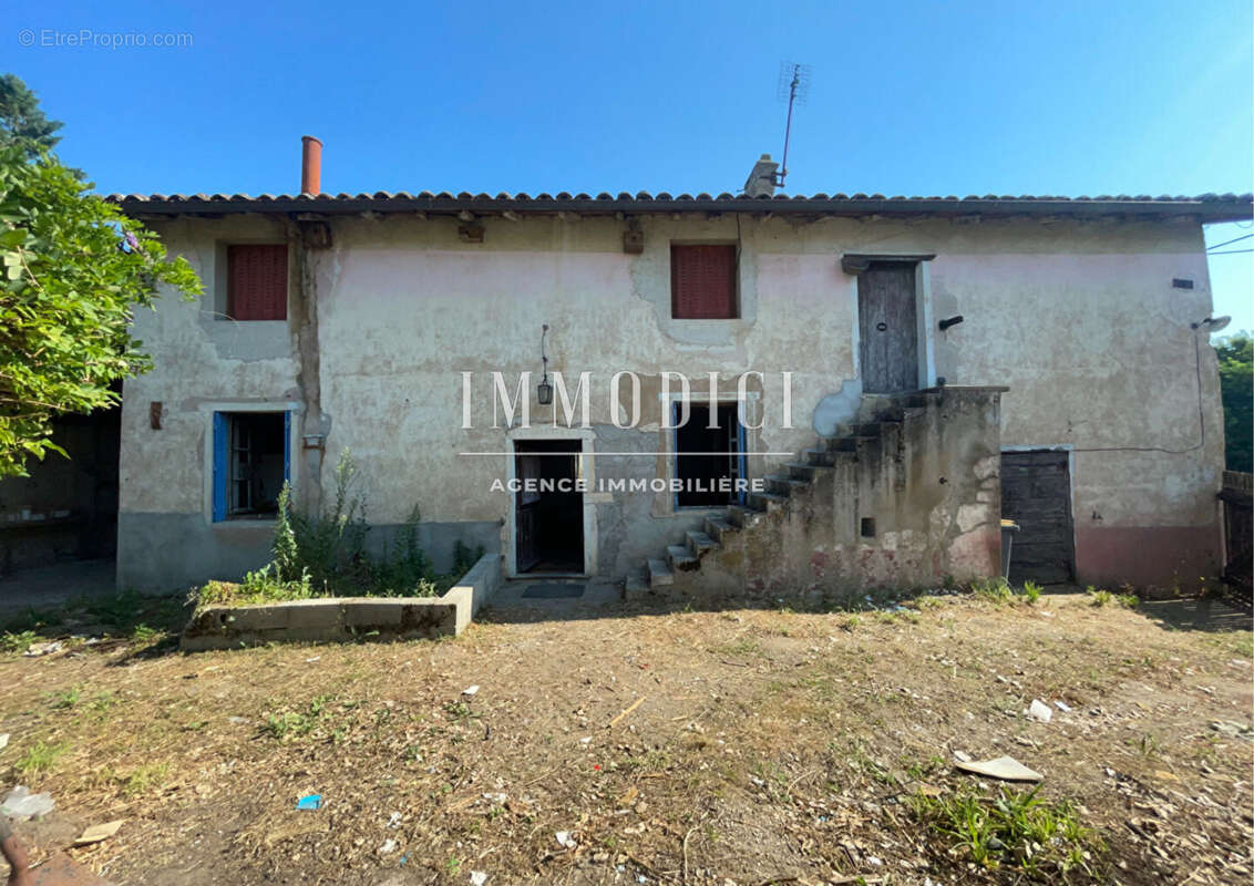 Maison à DRACE