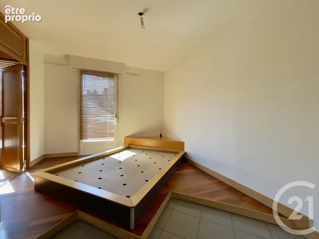 Appartement 3 pièces 78 m² à vendre à Villeurbanne (69100) - photo 9