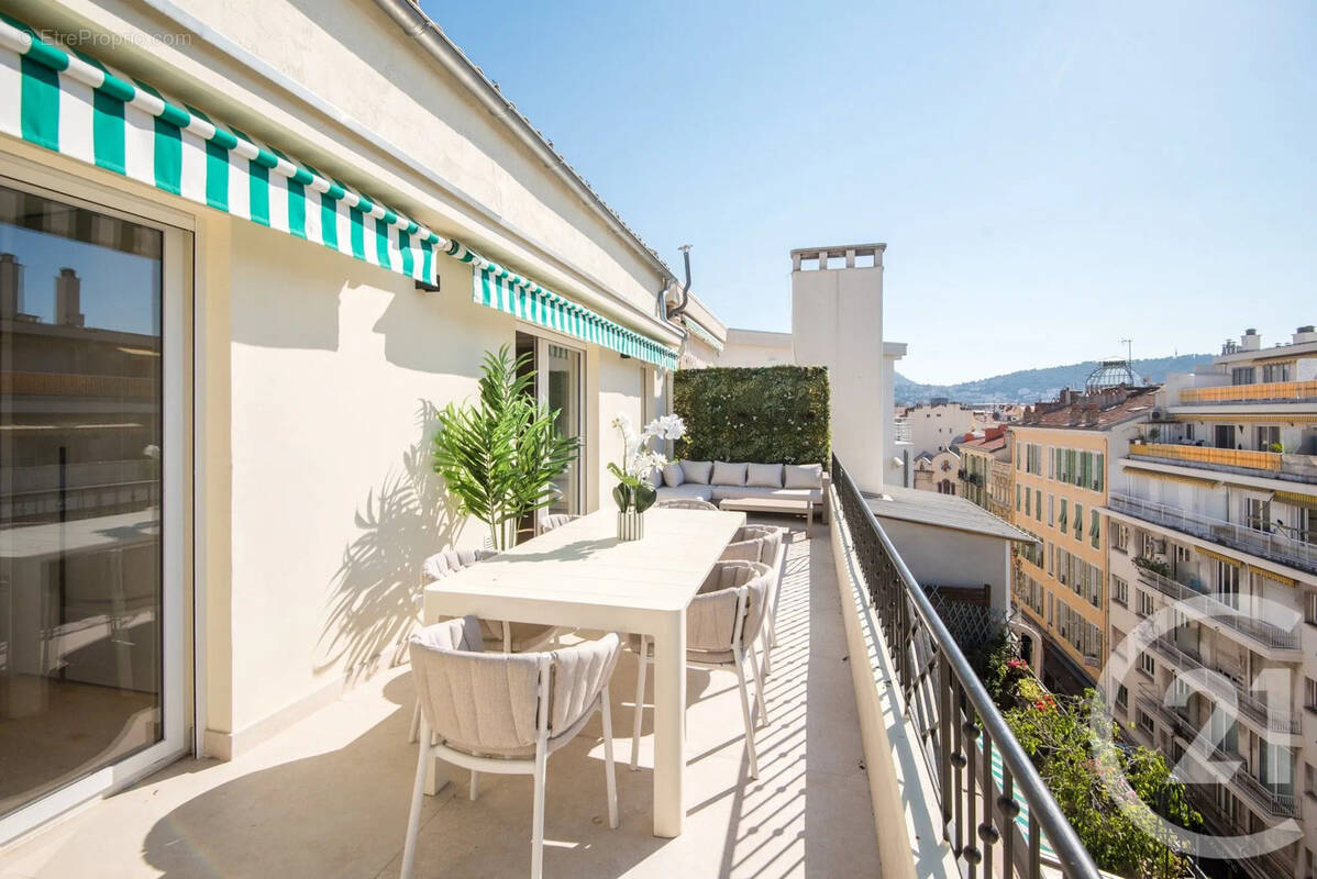 Appartement à NICE