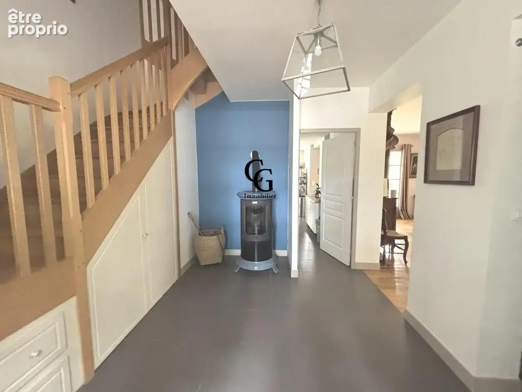 Maison 244 m² à Vertou  - photo 3