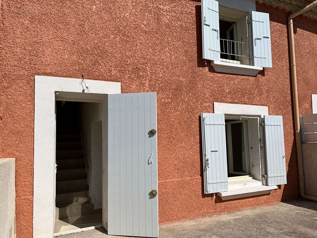 Maison à CAUMONT-SUR-DURANCE