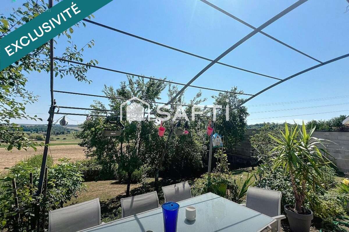 Photo 2 - Maison à GRAY