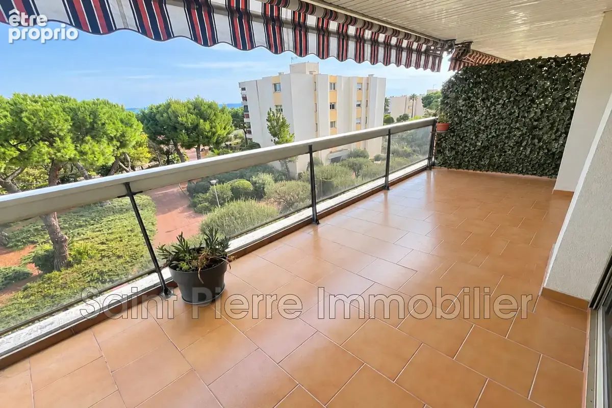 Appartement 2 pièces 60 m² à vendre à Saint-Laurent-Du-Var (06700) - photo 3