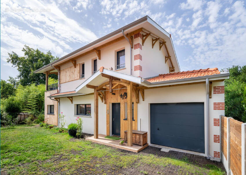 Terrain à SAINT-MAGNE