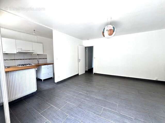 Appartement à SAINT-MAUR-DES-FOSSES