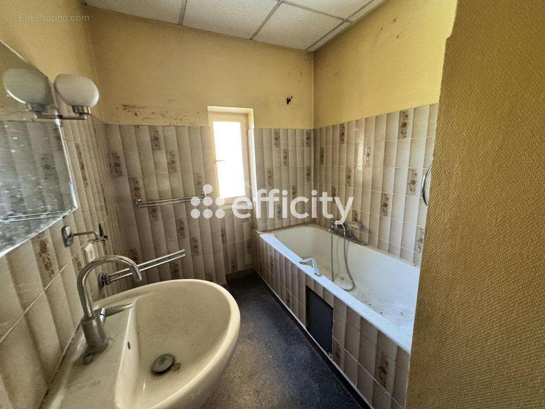 Maison à SAINT-VALLIER