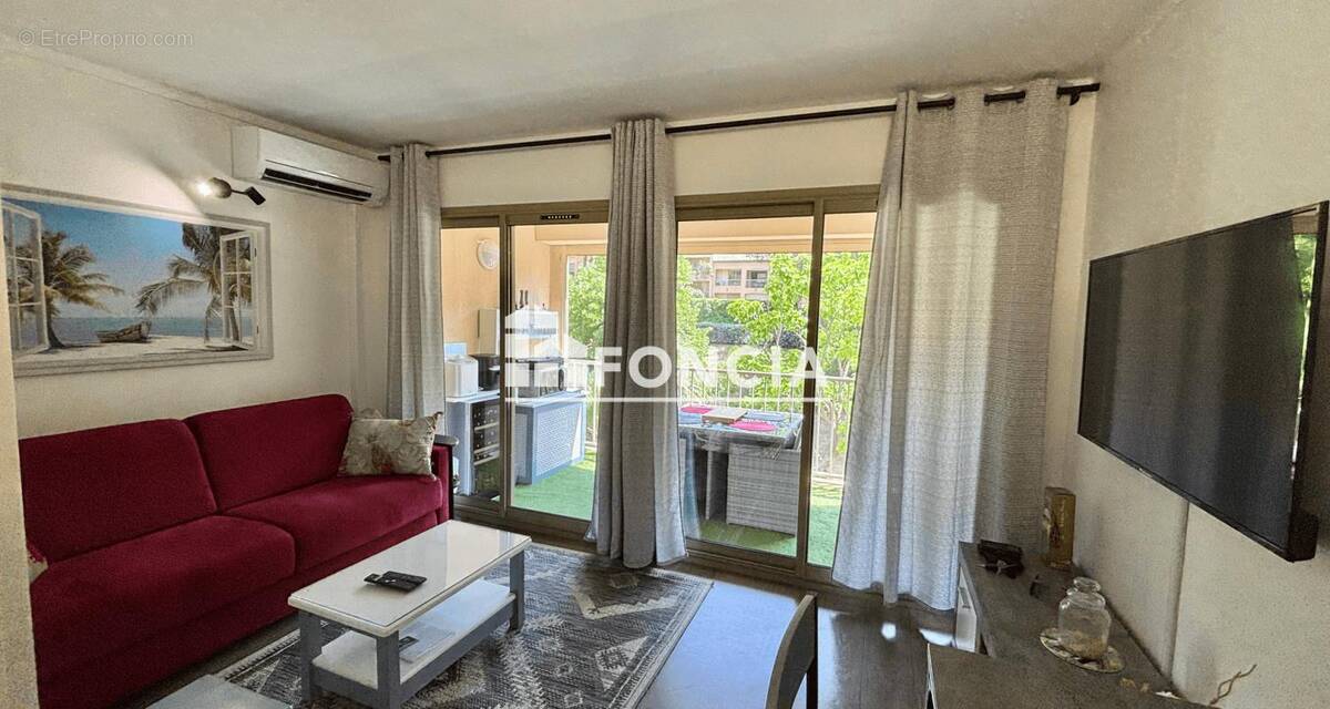Appartement à SANARY-SUR-MER