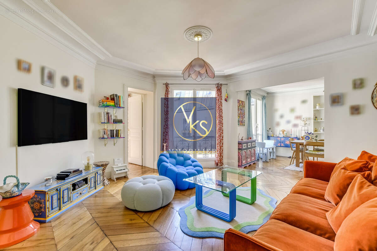 Appartement à PARIS-9E