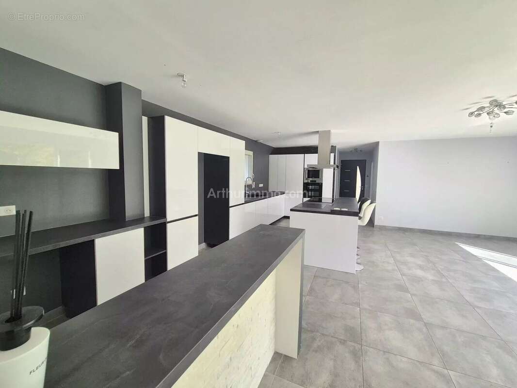 Maison à DRAGUIGNAN