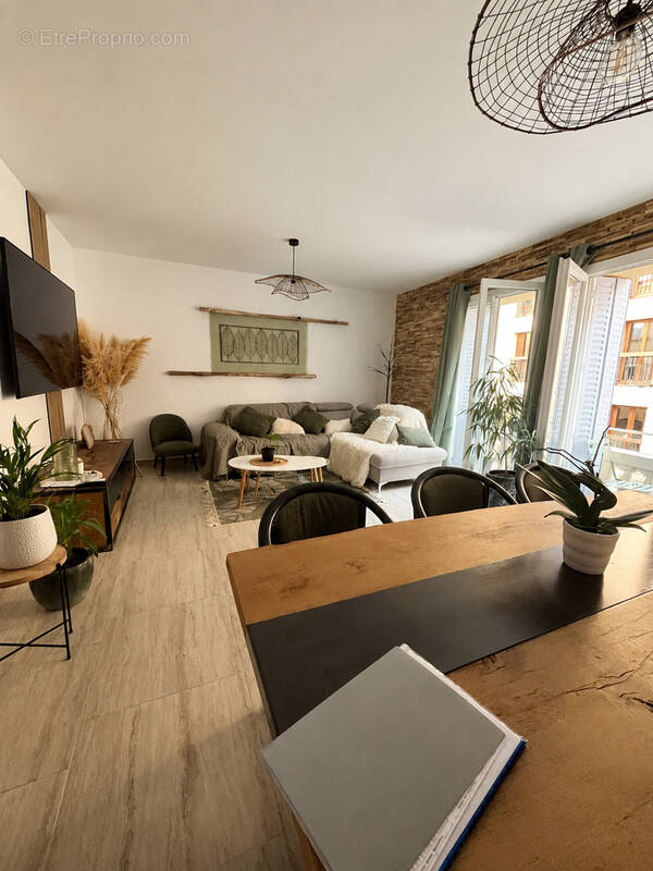 Appartement à FREJUS