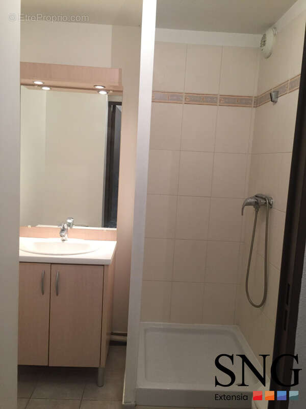 Appartement à LE PONTET