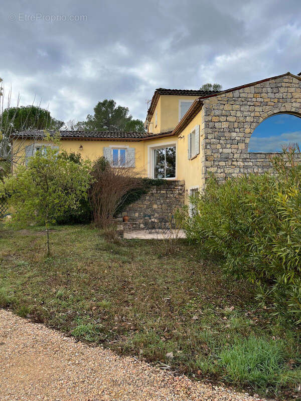 Maison à FAYENCE