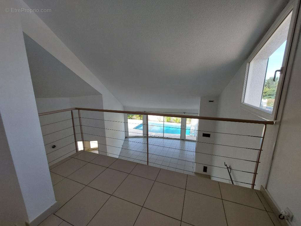 Maison à LIGNAN-SUR-ORB