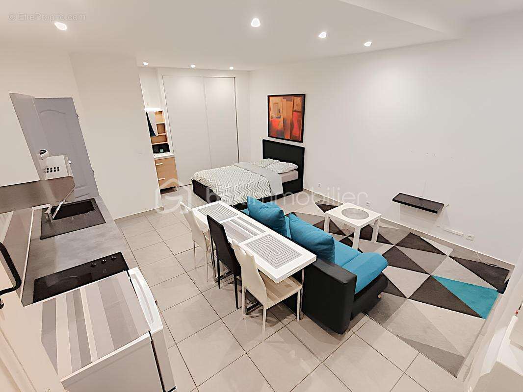 Appartement à OLLIOULES