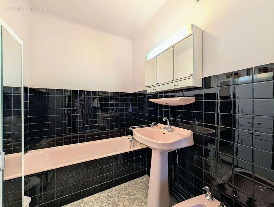 Appartement à AIX-LES-BAINS