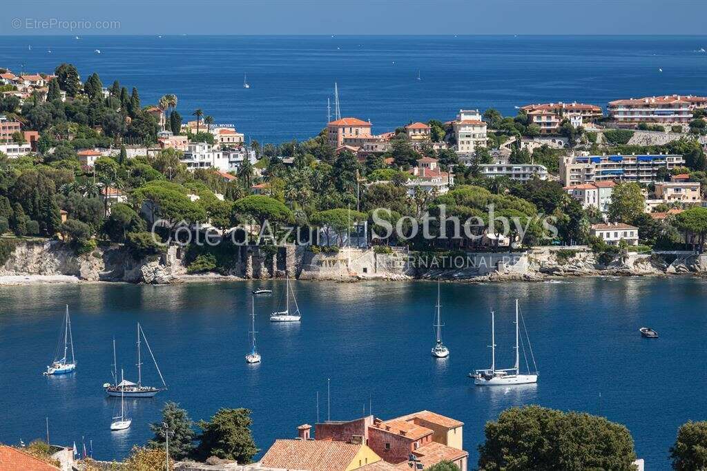 Appartement à VILLEFRANCHE-SUR-MER