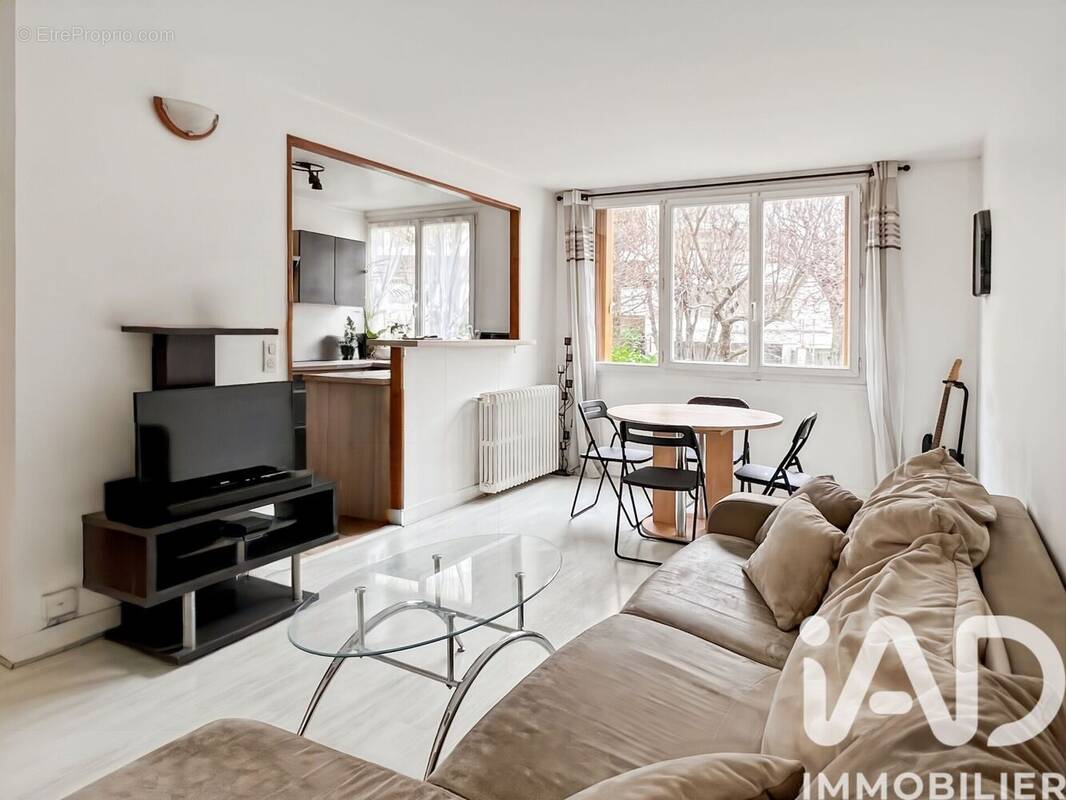 Photo 1 - Appartement à ISSY-LES-MOULINEAUX