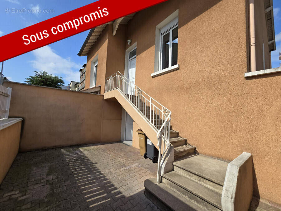 Maison à VILLEFRANCHE-SUR-SAONE