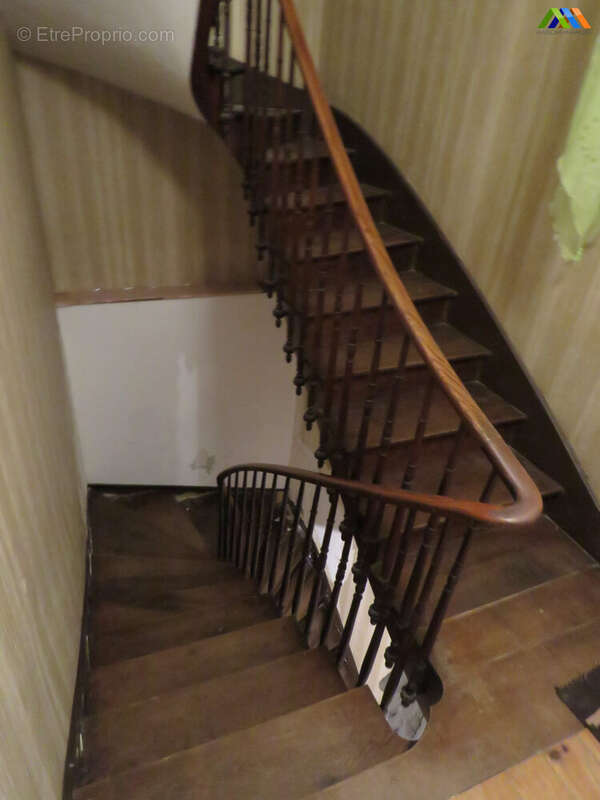 Maison 160 m² à Castelnau-Magnoac  - photo 8