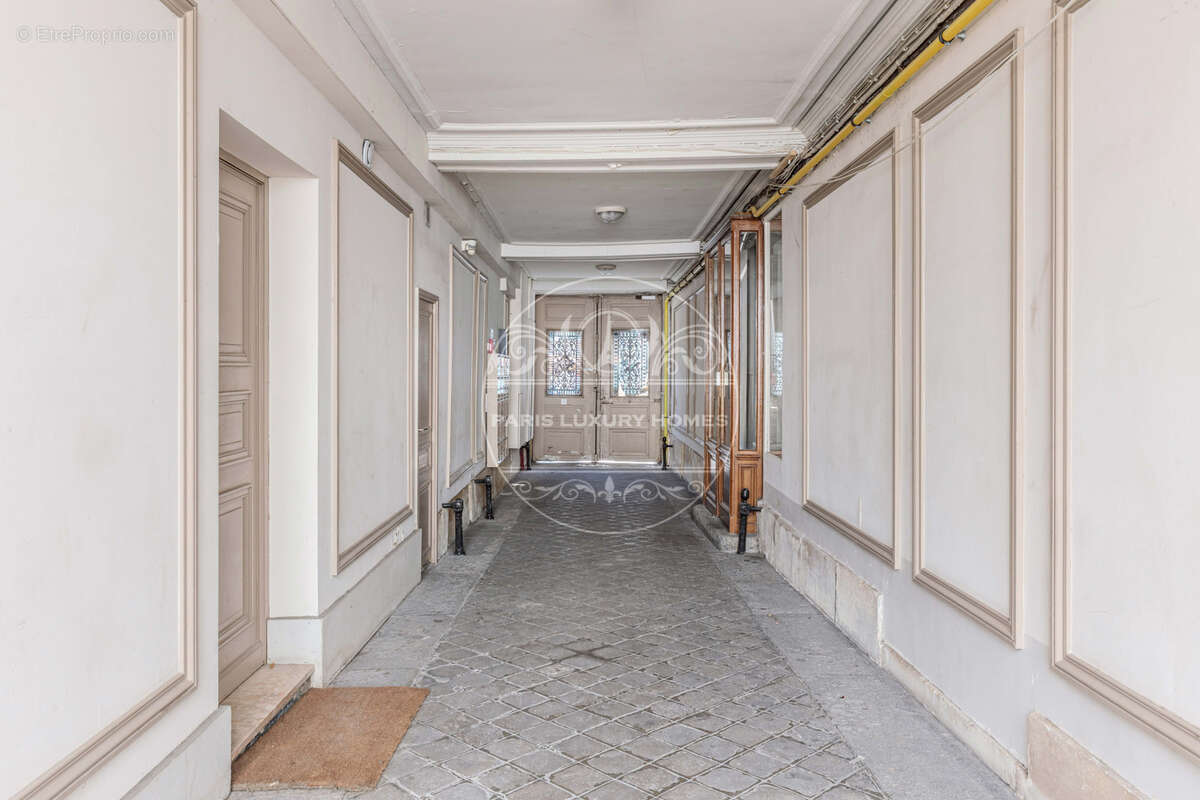 Appartement à PARIS-4E