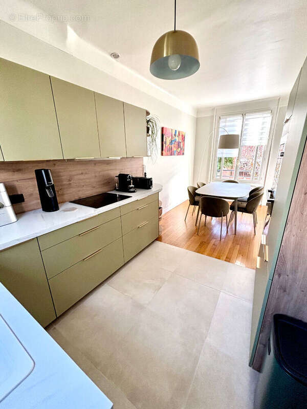 Maison à L&#039;HAY-LES-ROSES