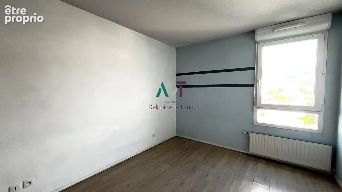 Appartement 3 pièces 79 m² à vendre à Echirolles (38130) - photo 7