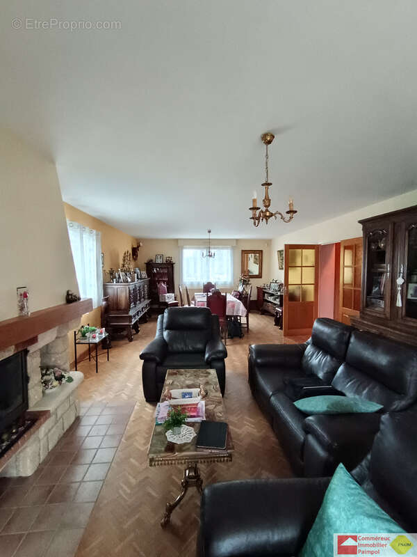 Maison à LANVOLLON