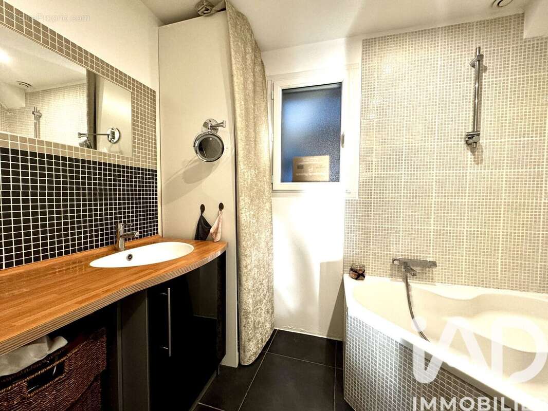 Photo 8 - Maison à LATTES