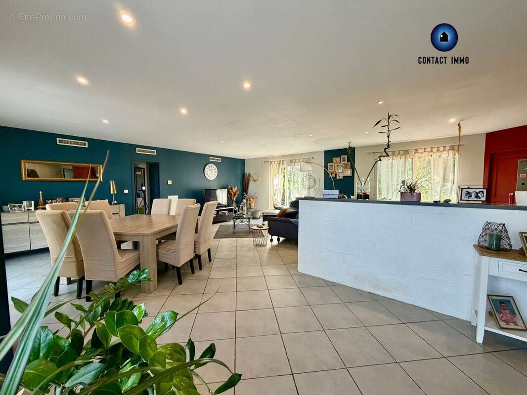 Maison 158 m² à Sainte-Fereole  - photo 2