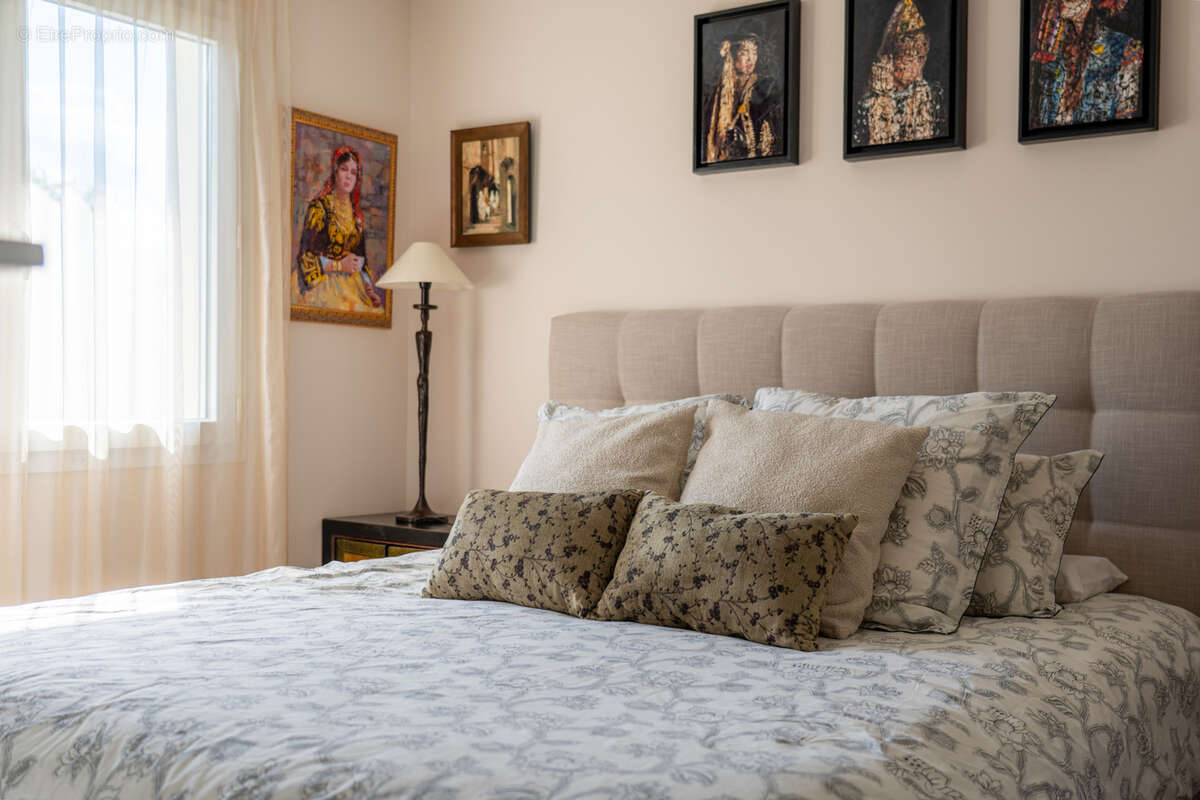 Maison à PREVESSIN-MOENS