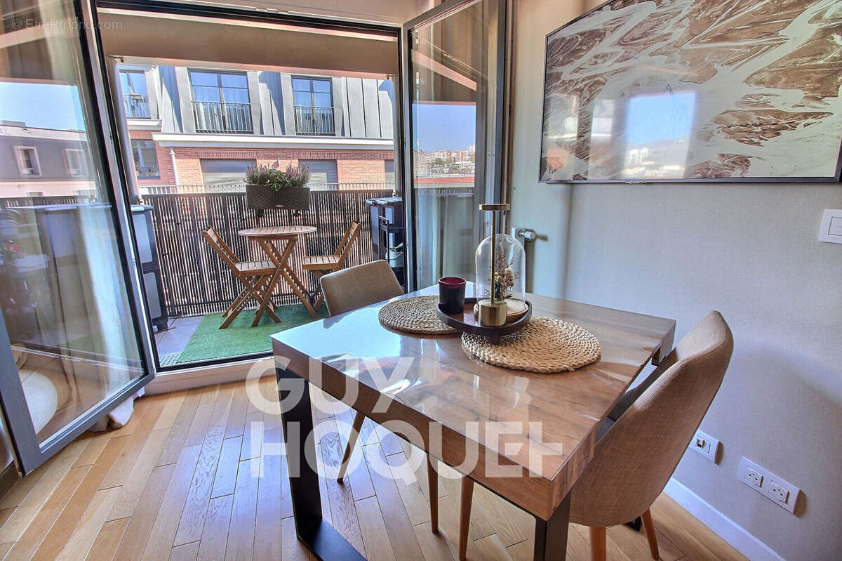 Appartement à PUTEAUX