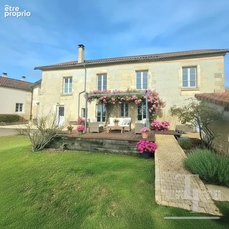 Maison à CHANCELADE