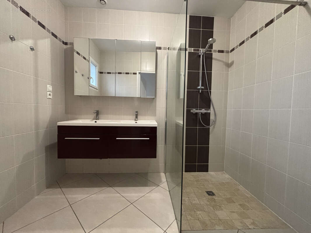 Maison à LE LION-D'ANGERS