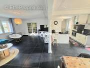 Maison à CHARLEVILLE-MEZIERES