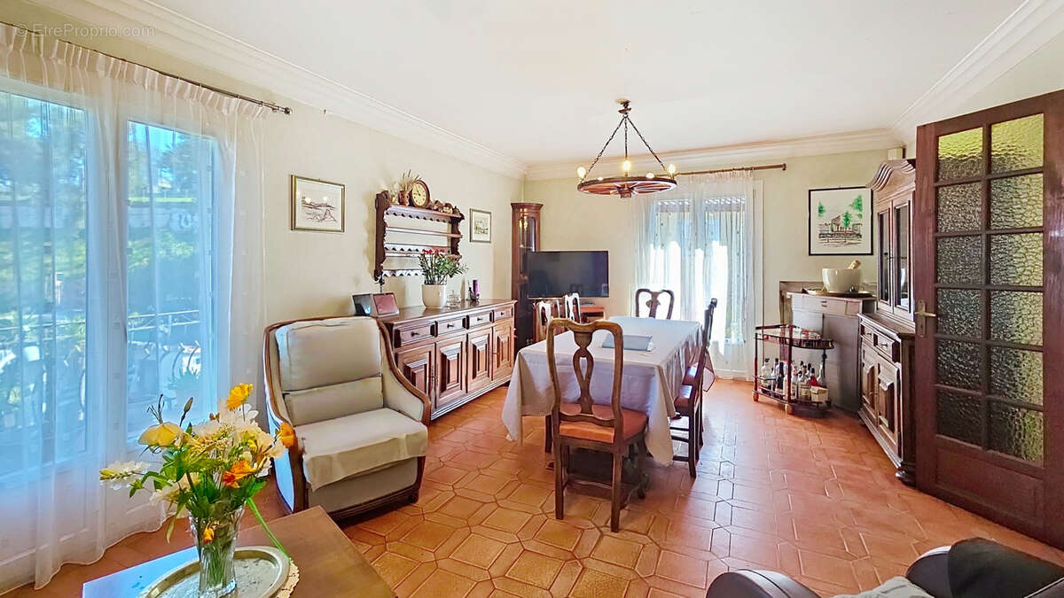 Maison à BIOT
