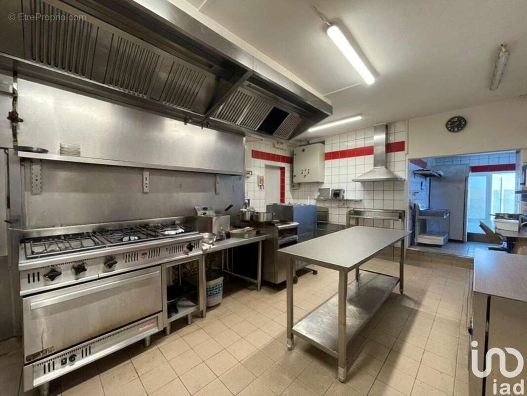 Photo 4 - Commerce à OINVILLE-SAINT-LIPHARD