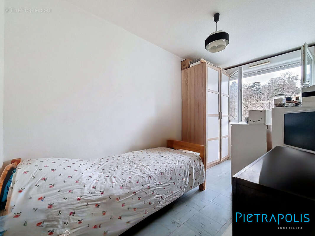 Appartement à LYON-9E