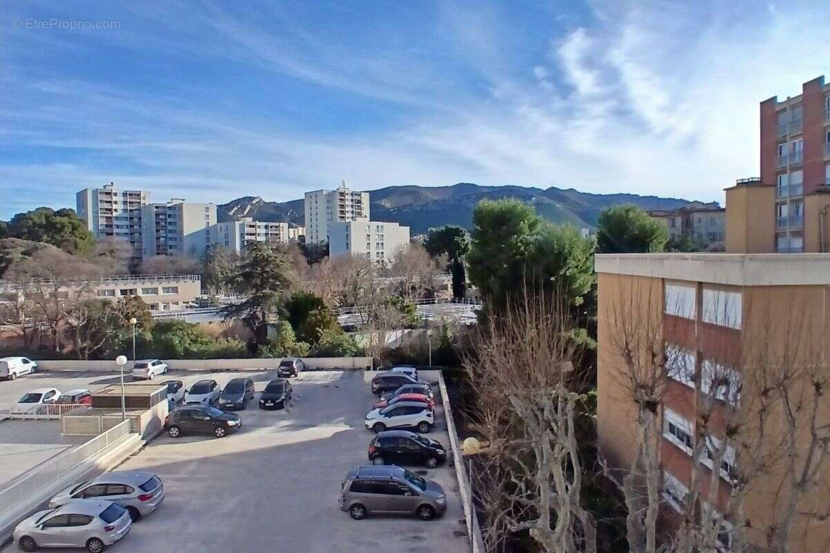 Appartement à MARSEILLE-11E