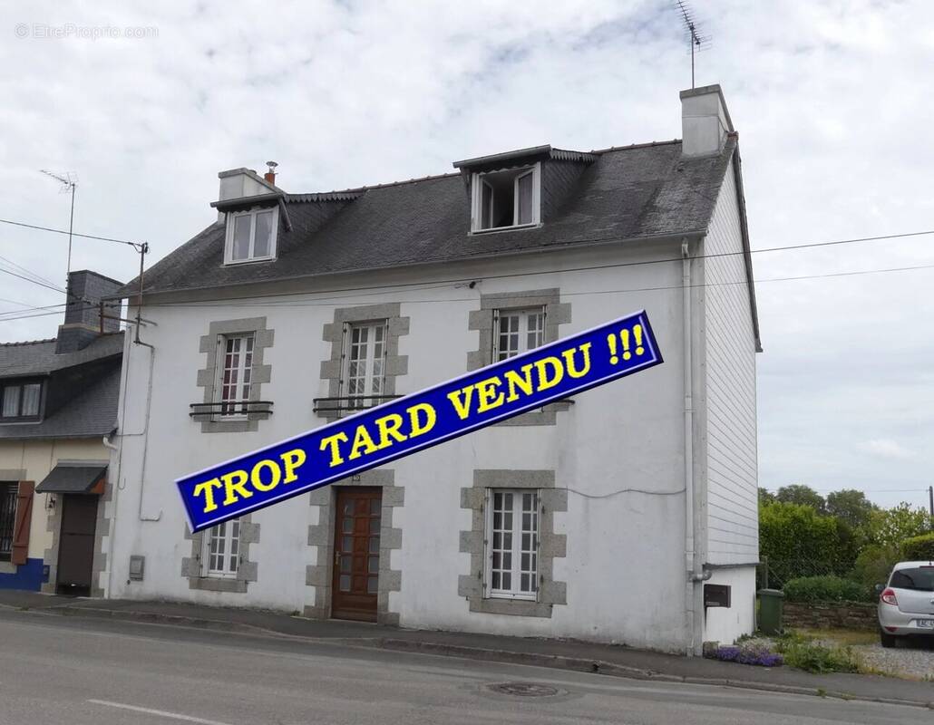 Maison à CARHAIX-PLOUGUER
